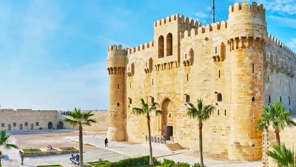 3. Visit the Citadel of Qaitbay