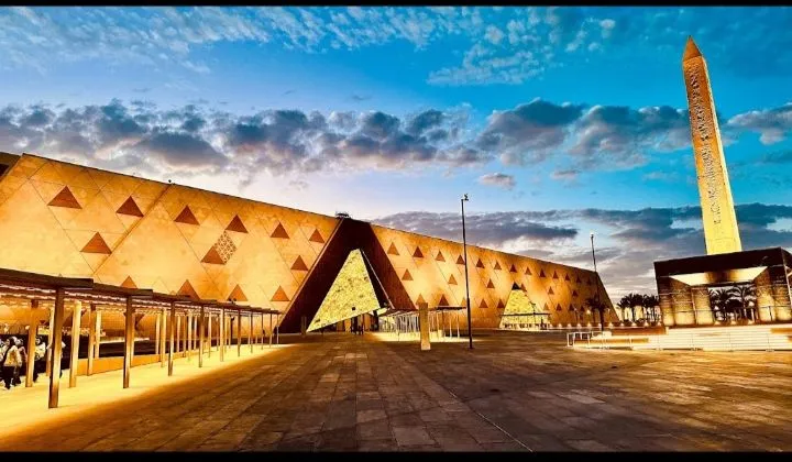 Explore the grand Egyptian Museum