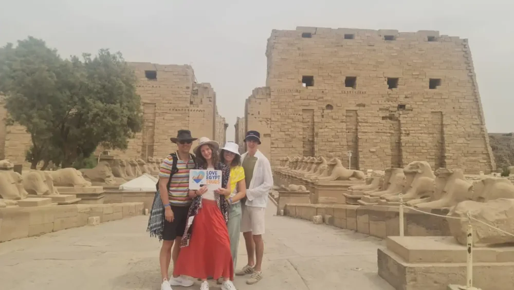 Explore the beauty of Egypt